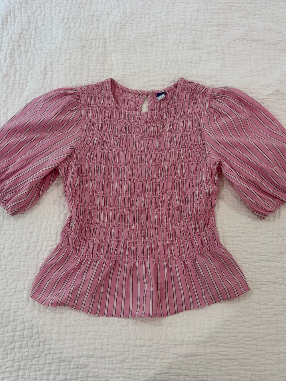 Old Navy Pink Striped Smocked Puff-Sleeve Blouse